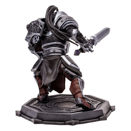 Human Paladin Warrior (Epic) World of Warcraft Posed Figure 15 cm